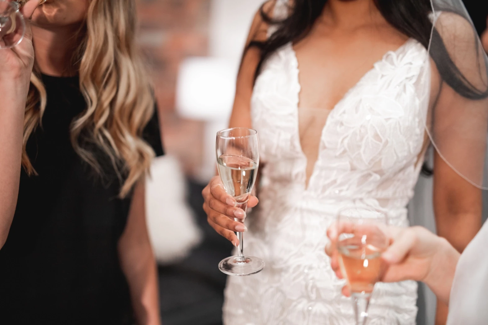 Bubbles and Bliss Bridal Soiree $400  (Weekdays/ Sundays only)